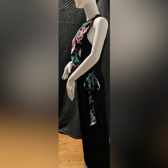 Diane Von Furstenberg sleeveless, wide-leg pants jumpsuit (NWT) Size 4 (S) - Picture 5 of 8